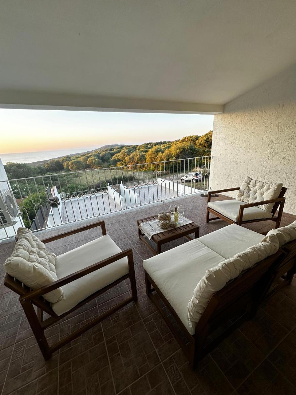 Costa Rossa View Sunset Villa Cascabraga Buitenkant foto